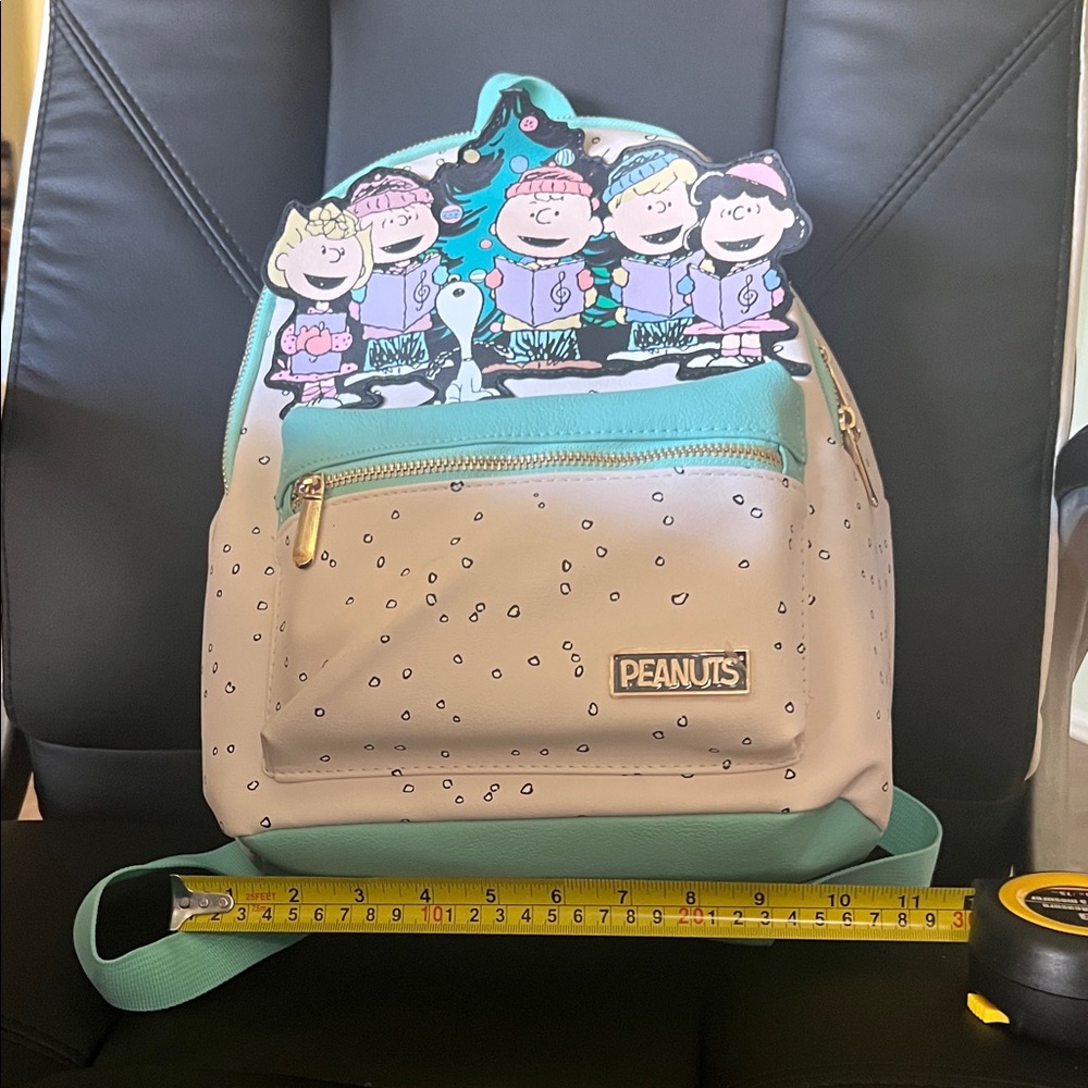 Peanuts Kids Backpack - Teal and White “ 6 X 13” backpack - Picture 7 of 13